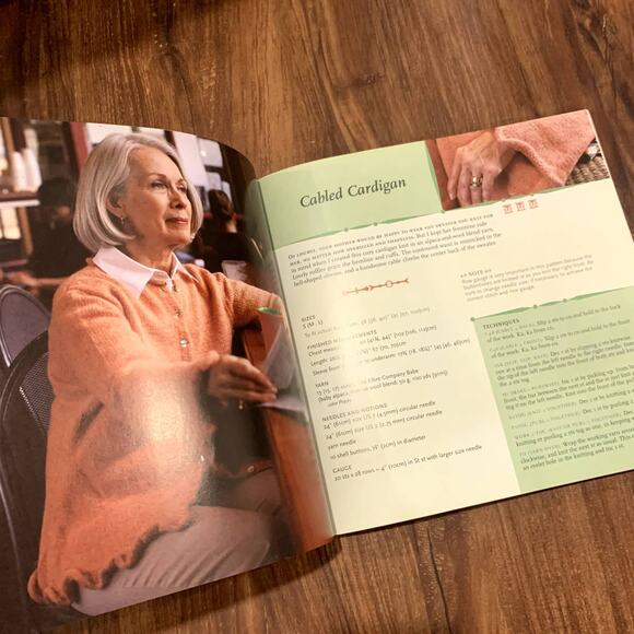 Closely Knit Handmade Projects You Love Knitting Patterns Book Hannah Fettig - Picture 6 of 12